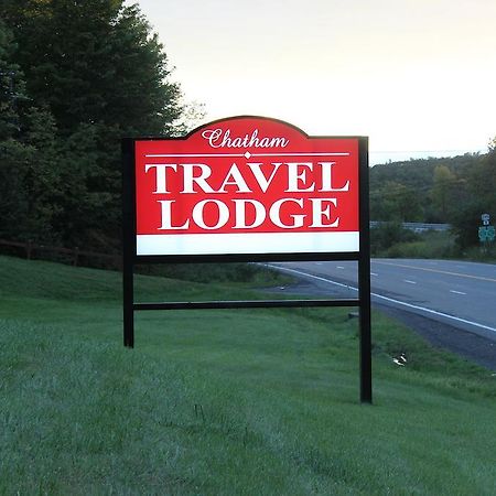Chatham Travel Lodge Old Chatham Esterno foto